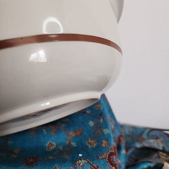 Vtg Sierra Stoneware Simplicity Round Covered Serving Bowl 9.5" X 4.5" Brown - Picture 12 of 14